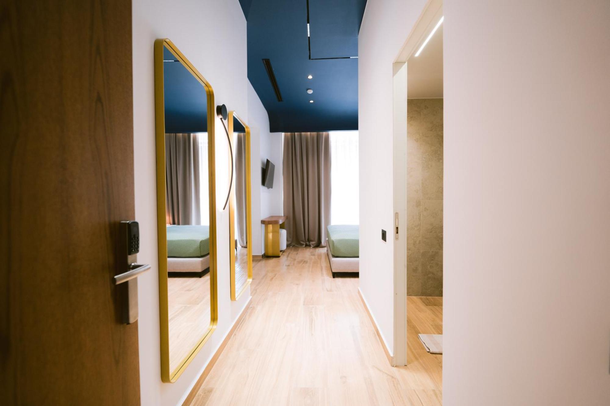 Noemie Hotel Himare Exterior photo